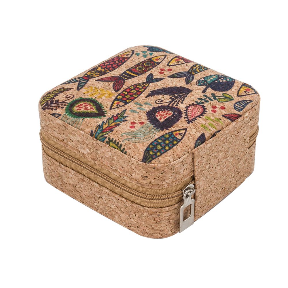 Швейный дорожный набор 9.5х9.5х4 см