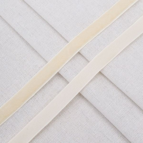 Лента бархатная (тесьма) 12.0 мм / 32.9±2 метров, 0081-1211, 28 сливочный