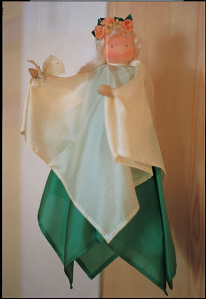 Набор для шитья вальдорфской игрушки &quot;Весенняя фея&quot; (подвеска), De Witte Engel, A11400