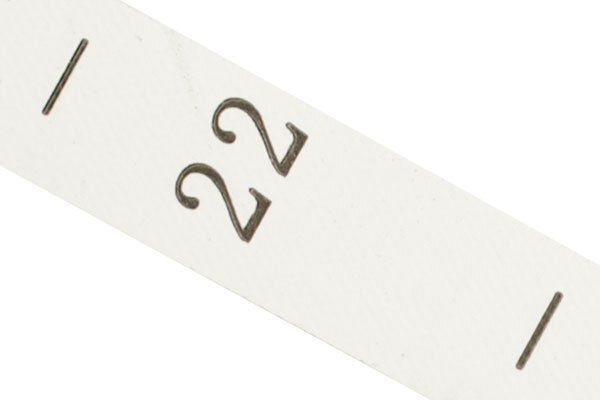 Этикетка-размерник п/э, размер 22 белый 10х25 мм ТВ в рул. 300 шт