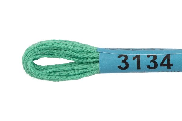 Мулине Gamma 100% хлопок, цв.3134 св.зеленый, 24 мотка по 8 метров