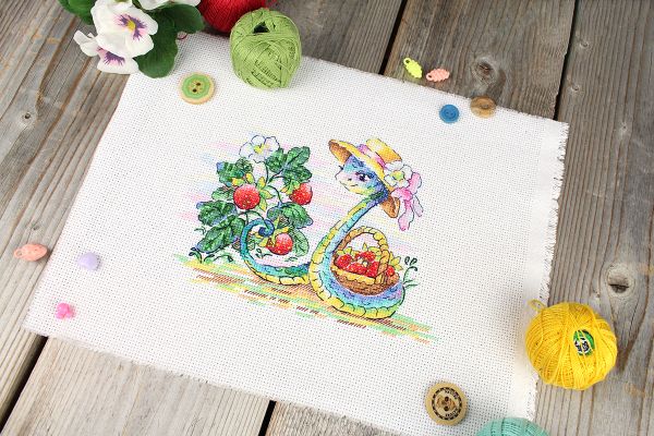 Набор для вышивания нитками МП Студия М-792, Ягодный урожай, 13х19 см