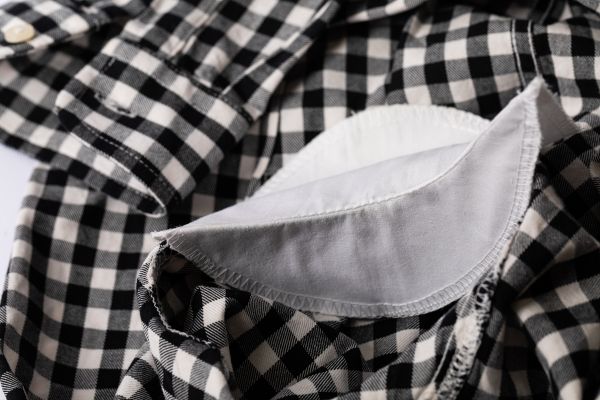 Подмышечники 14.5х9 см, средние, белый, Blitz DES-02