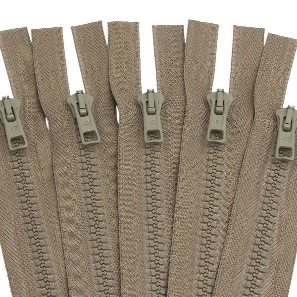 Молния трактор Arta Т6 (6 мм) 1 зам., разъем., 65 см, цв. 110 фисташковый, уп.5 шт