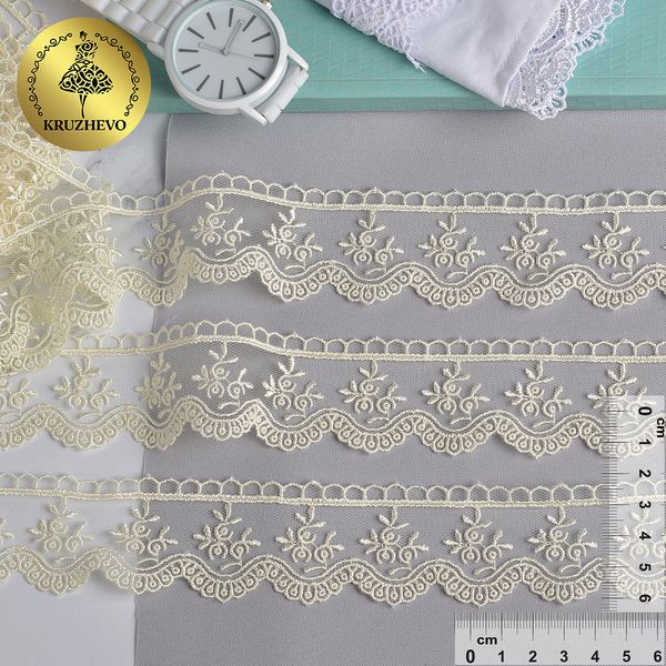 Кружево на сетке 40 мм, диз. 869, цв.02 молочный, уп. 9 м, Kruzhevo
