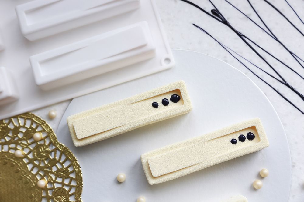 Форма силиконовая для пирожных 30х17.5х2.8 см, лодочки -6 ячеек, S-Chief SPC-0310