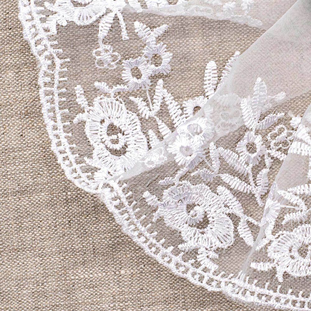 Кружево капроновое широкое 110 мм / 3.4 м (±4 см) 0574-5001, белый