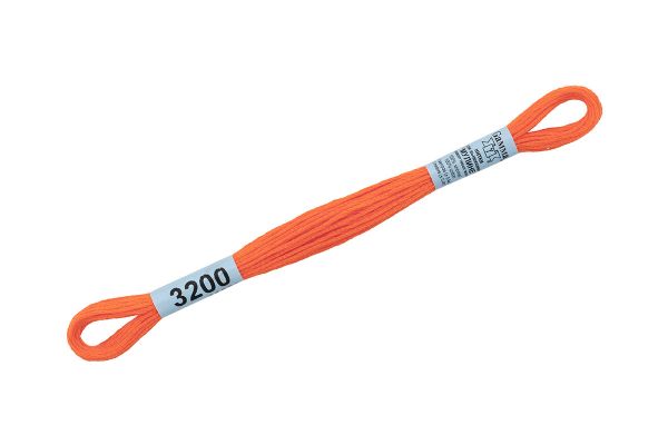 Мулине Gamma 100% хлопок, цв.3200 алый, 24 мотка по 8 метров