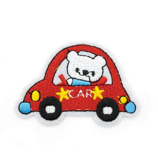 Термоаппликация Мишка в машине, красная 5,5х5,5см, Hobby&Pro