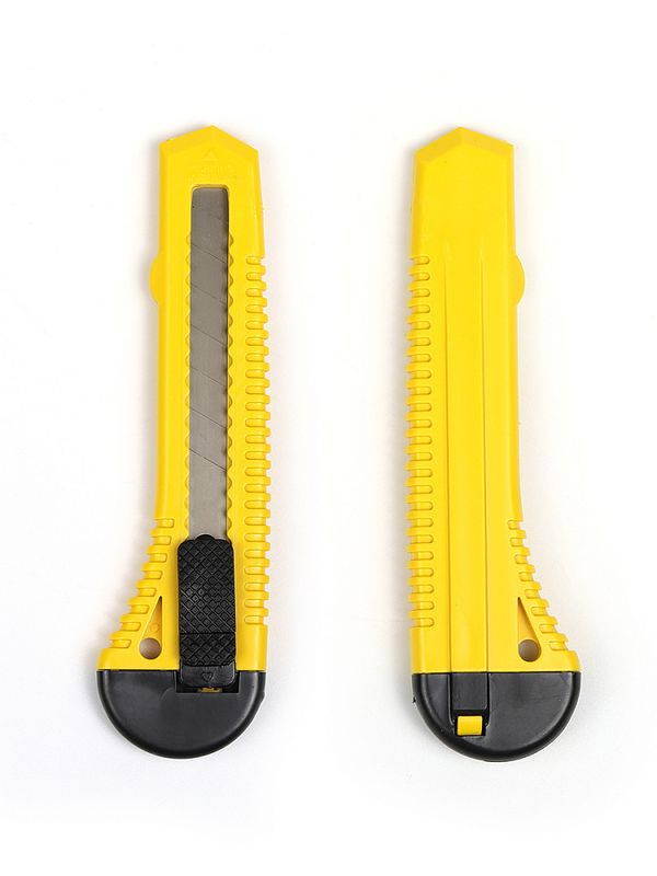 Нож канцелярский 18 мм, UN-18-1