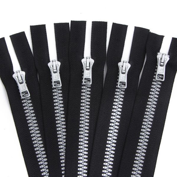 Молния трактор Arta Т5 (5 мм) 1 зам., разъем., 80 см, Decor, разъем., цв. 2076 -F цв. 077 черный / 991 алюминий, уп.5 шт