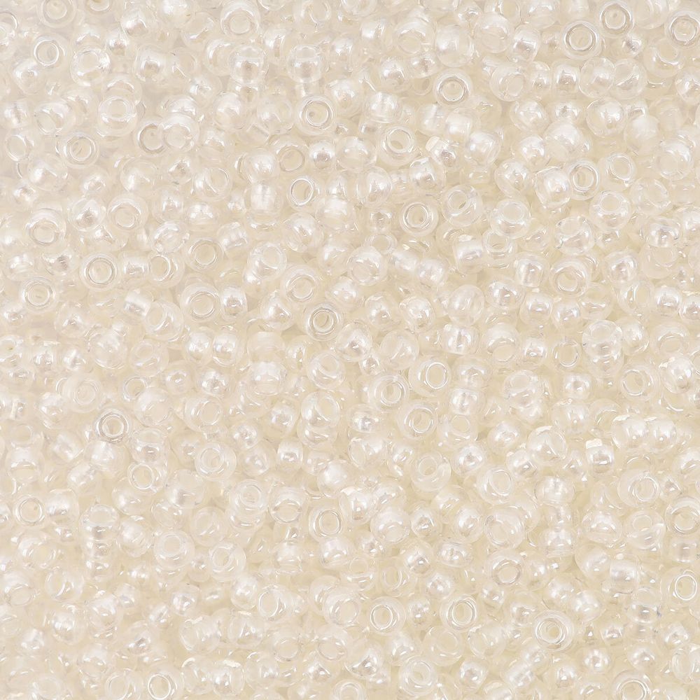 Бисер Preciosa прозрачный с перламутр. цвет.центром 10/0 (2.3 мм), круг.отв, 50 г, (382PI)