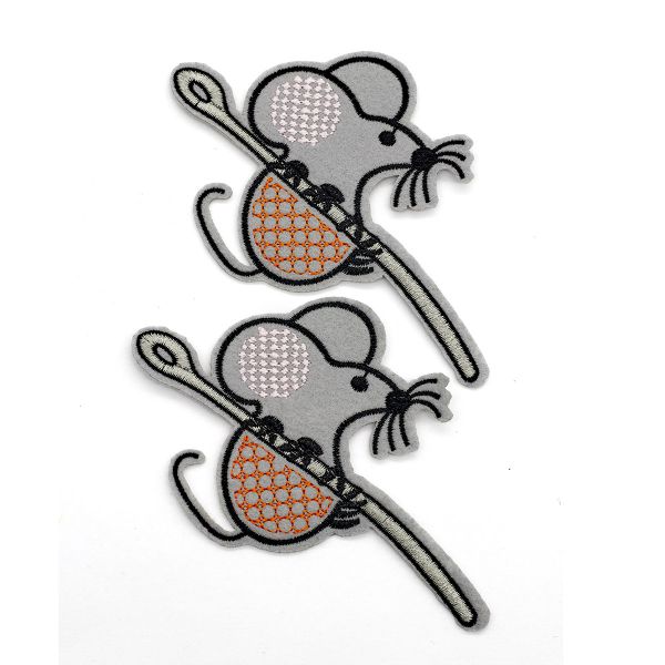 Термоаппликация вышитая Мышка с иголкой 11,2*7,6см (2 шт) (1 серый/розовый/оранжевый) 15829