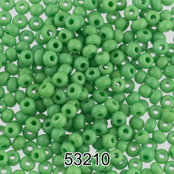 Бисер Preciosa 10/0 (2.3 мм), 500 г, 53210 (Ф292) св.салатовый
