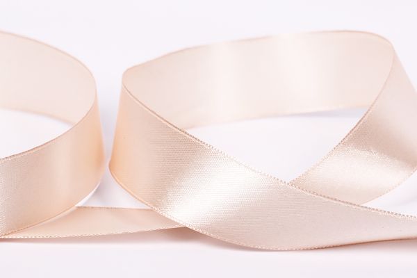 Лента атласная 1-сторонняя 25.0 мм / 33±2 метра, №002 св.розовый, в термоплёнке, Gamma