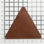 Заплатки пришивные из кожи, треугольник равносторонний 8см с перфорацией, 2 шт, 100% кожа, 02 светло-коричневый, 9126