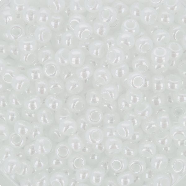 Бисер Toho 11/0 круглый (2.2 мм), 25 г (5х5 г), 0121 белоснежный/перл