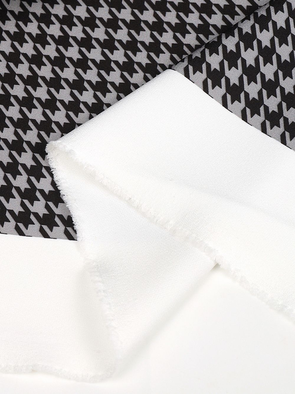 Барби 200 г/м², 148 см / 25 метров, Bar.pr.0419.4, цв.04 гусиная лапка