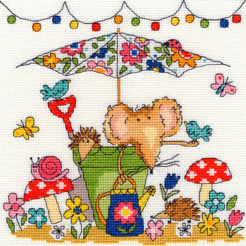Bothy Threads, Garden Mouse (Мышка в саду), 18х18 см