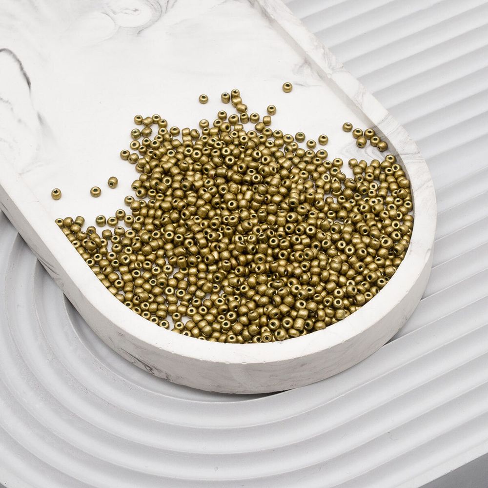 Бисер Astra&Craft 11/0 (2.1 мм), 200 г (10х20 г), цв. М913 св. оливковый/непрозрачный, матовый