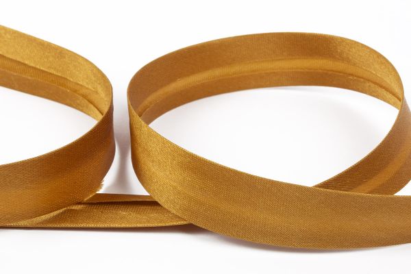 Косая бейка атласная 18 мм / 132±1 метра, 020 оливковый, Gamma GK-18P