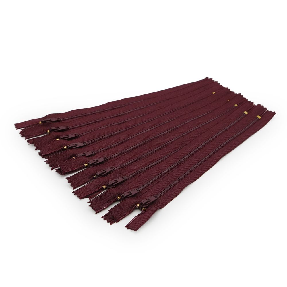 Молния спираль (витая) брючная Arta Т4 (4 мм) 1 зам., н/раз., 20 см, цв. 021 бордовый, уп.10 шт