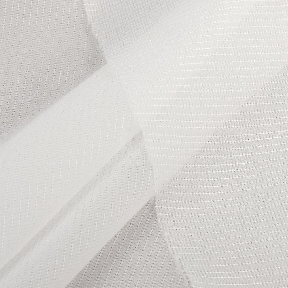 Дублерин эластичный 40 г/м², белый, шир.150см, 100м