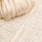 Резинка бельевая (бретелечная) 10.0 мм / 50 метров, шампань