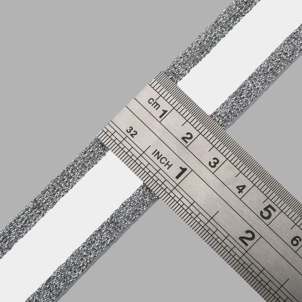 Резинка декоративная металлик 24.0 мм / 25 метров, белый/серебро, S090301