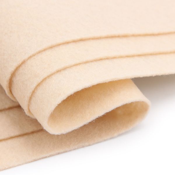 Фетр листовой мягкий 1.0 мм, 170гр, 20х30см, 10 шт/упак Astra&Craft (AF825 желто-белый)