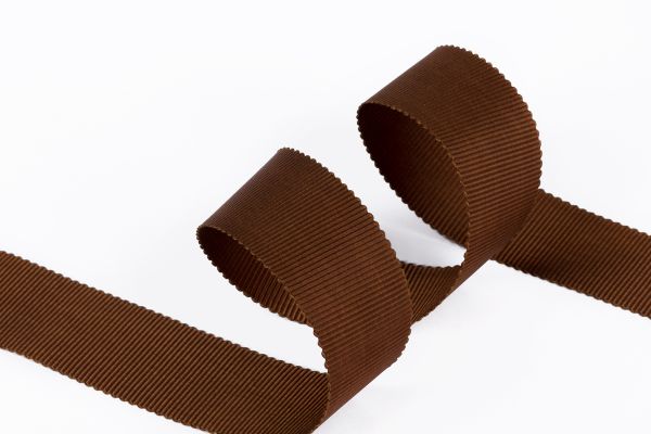 Лента репсовая (в рубчик) с зубчатым краем 25.0 мм / 25±1 метров, 847 св.коричневый, Gamma PTGR-25