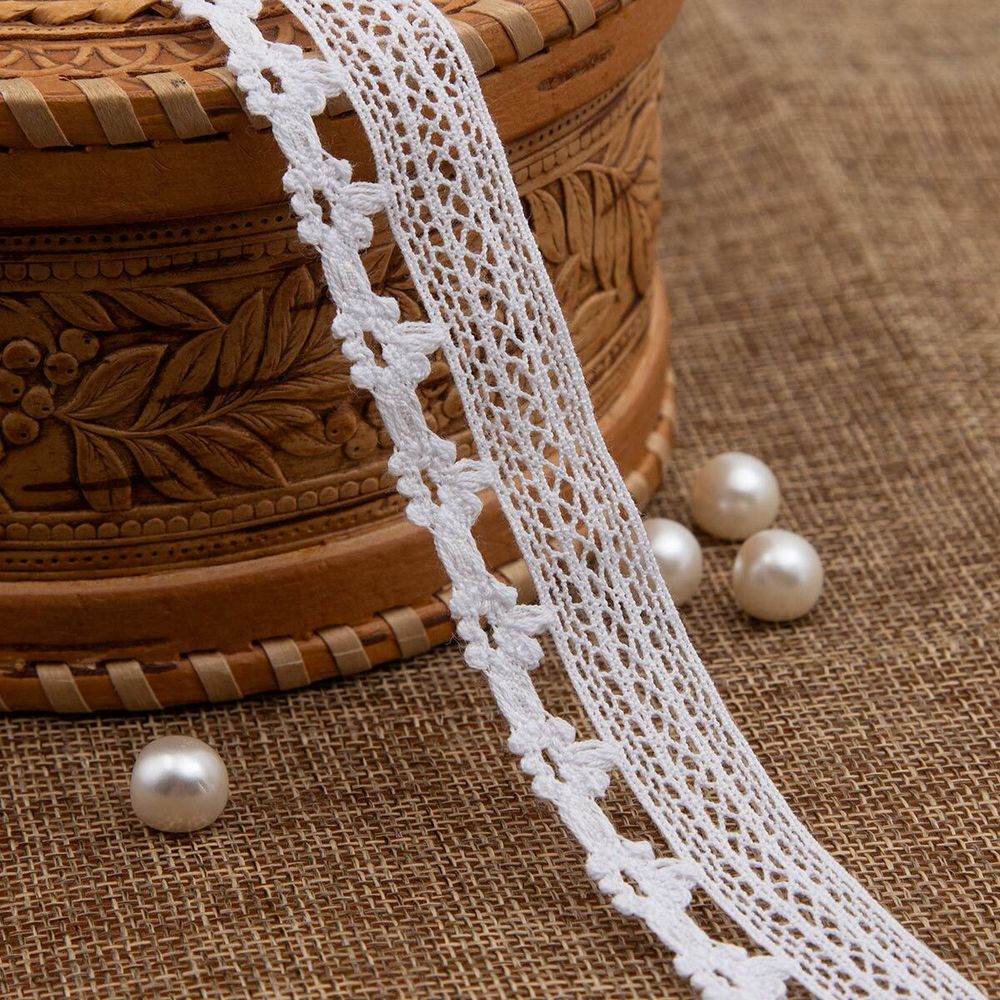 Кружево вязаное (тесьма) 24 мм / 3,4 м, ±4 см, белый