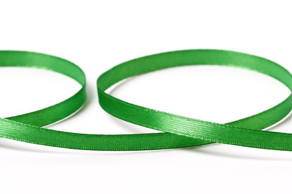 Лента атласная 1-сторонняя 6.0 мм / 33±2 метра, 134 зеленый, Gamma