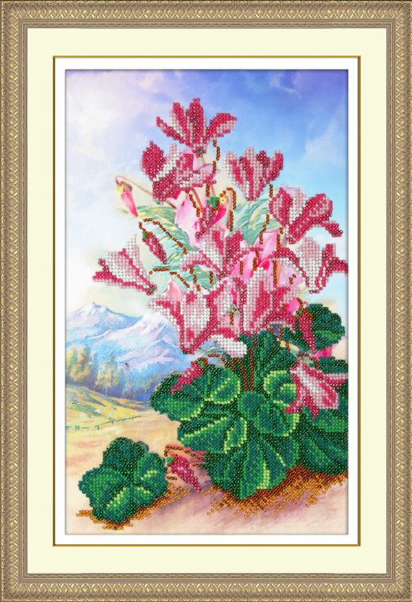 Набор для вышивания бисером Паутинка, Цикламен 17х20 см