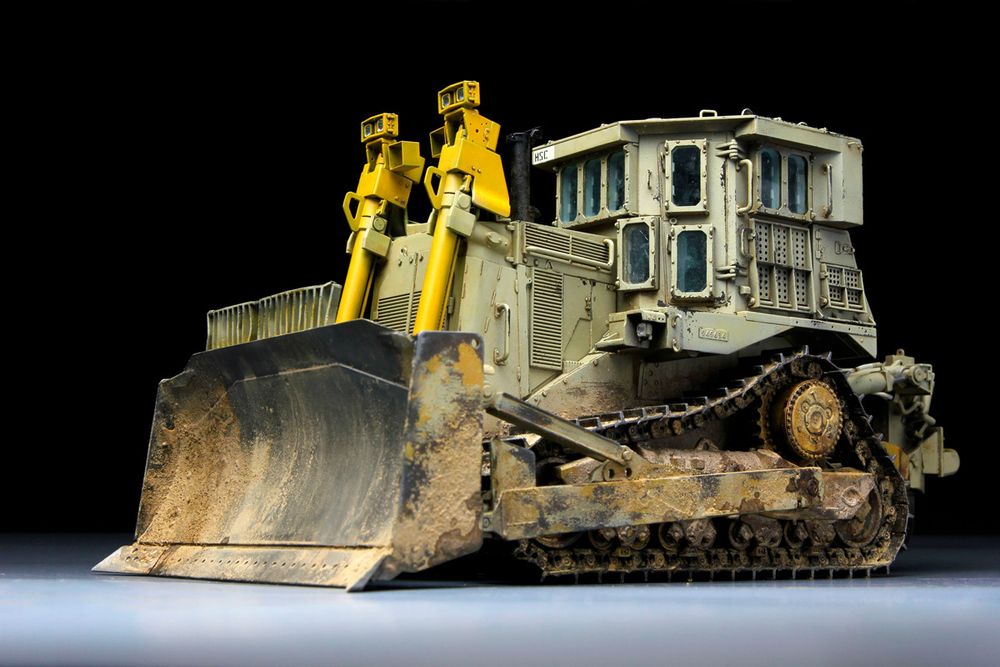 Модель сборная: бульдозер, D9R Armored Bulldozer 1/35, Meng SS-002