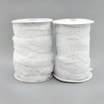 Кнопки пластиковые на тесьме (кн. ⌀8мм, тесьма 18мм, шаг 17 мм по, 3 шт, шаг 30 мм), цв.белый, 45.7м