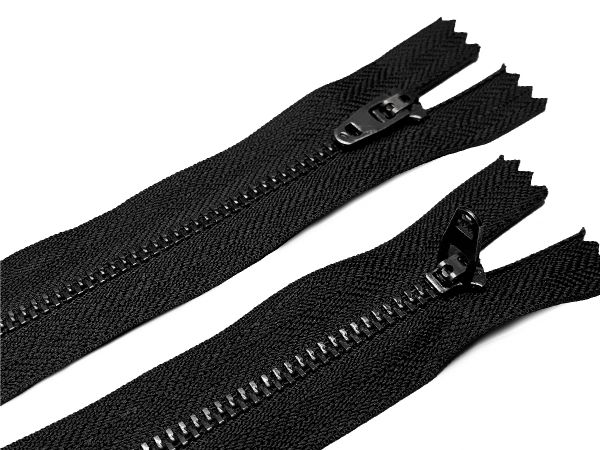 Молния металл (цв.SBS) джинсовая Т3 (3 мм) 1 зам., н/раз., 18 см, S-580 черный (звено: т.никель), уп.100 шт
