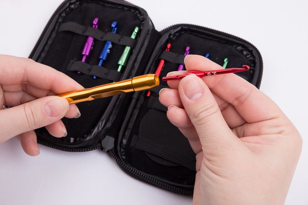 Набор разборных крючков металл ⌀3.0 -7.0 мм, в пластиковой упаковке с европодвесом. в пенале, Gamma CH-08