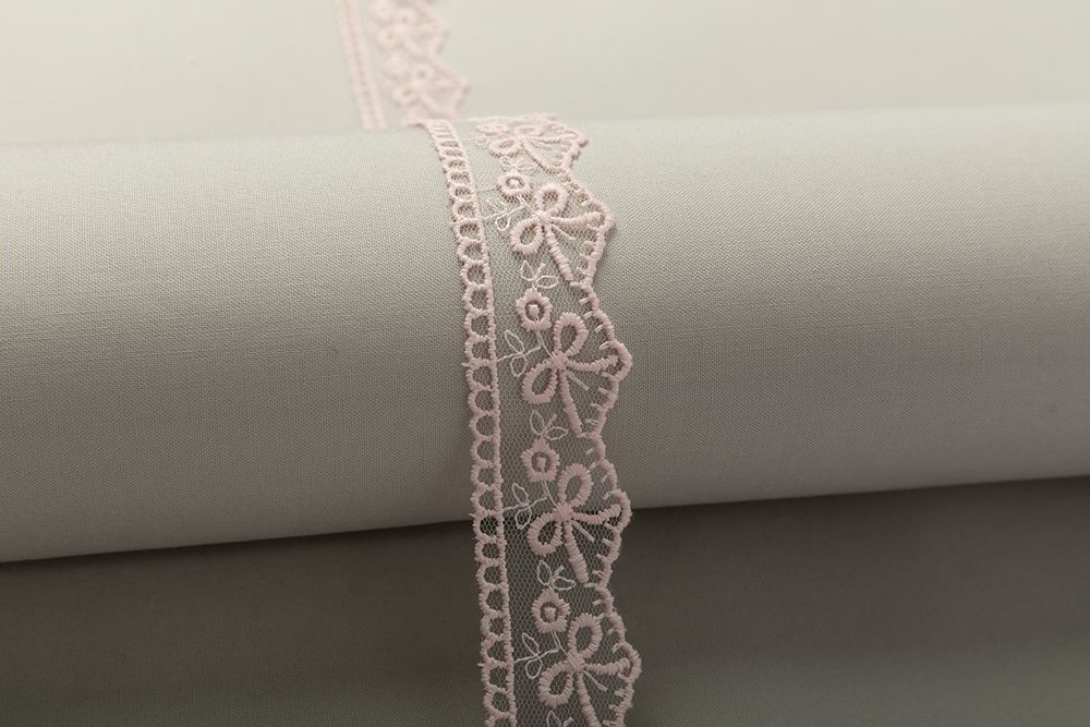 Кружево на сетке 28 мм / 10 м, розовый, Gamma GKM-2801M