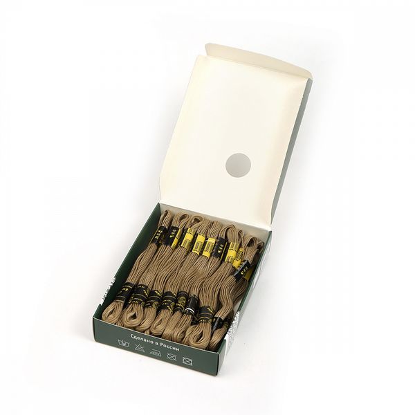 Мулине ПНК им.Кирова цв.6606 оливковый 24х8м С-Пб