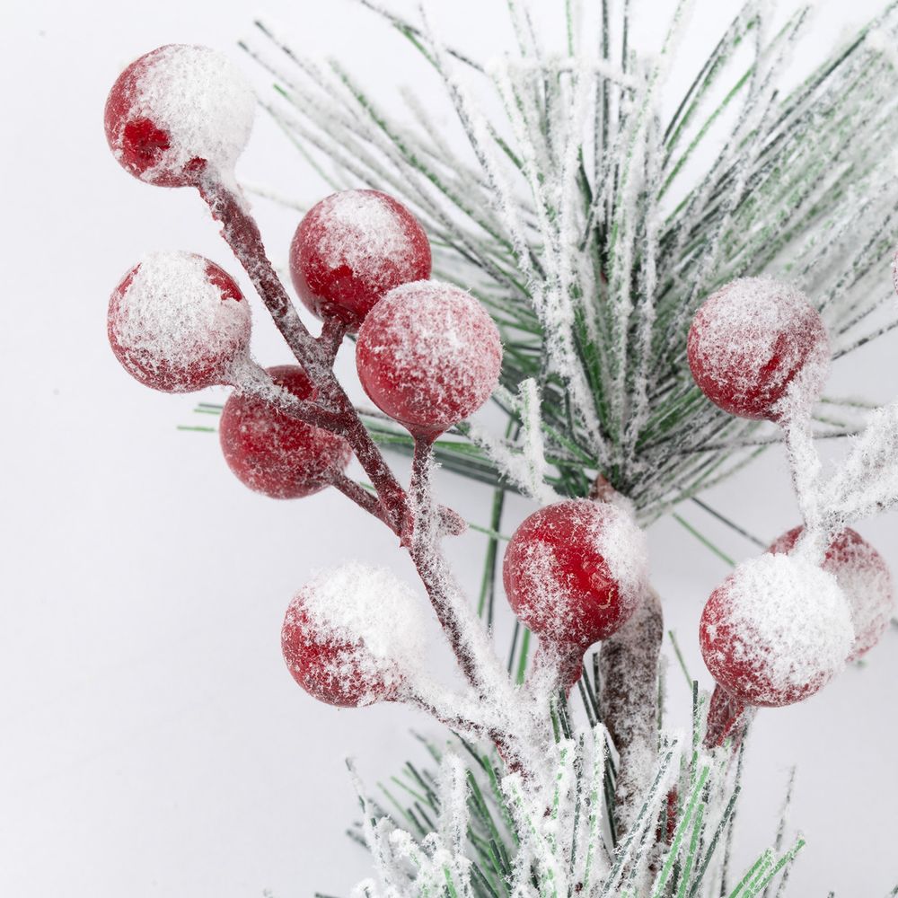 Веточка заснеженная с ягодами и шишками 3 шт, 26 см, 01, Blumentag VDF-124