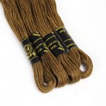 Мулине ПНК им.Кирова цв.5204 хаки, 24 мотка по 8 метров