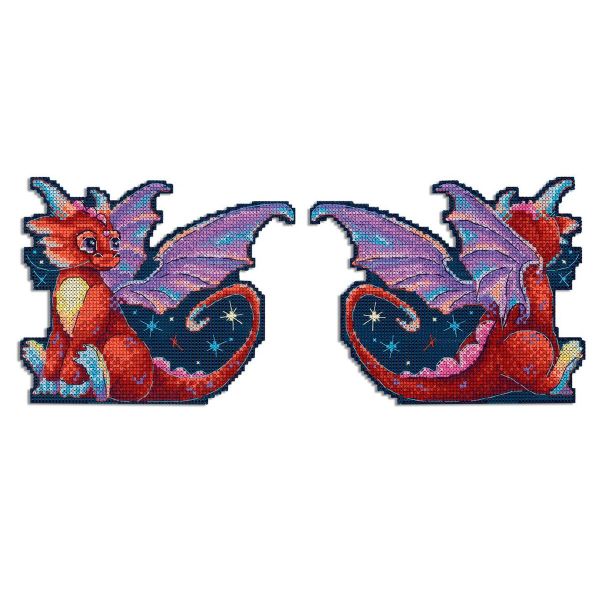 Набор для вышивания нитками МП Студия, на пластиковой канве Полуночный дракон 12х15 см