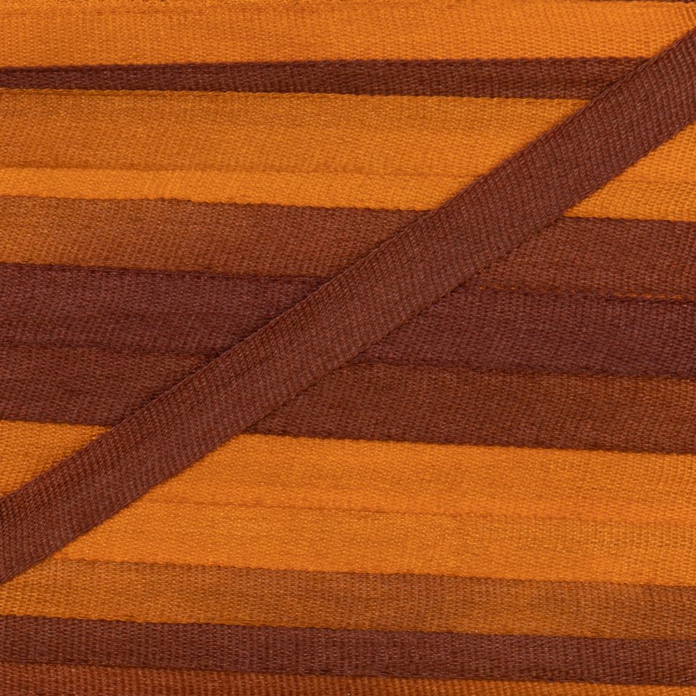 Лента (тесьма) шелковая 4.0 мм / 9.1±0.5 метров, M136 яр.оранжевый/коричневый, Gamma SRM-4