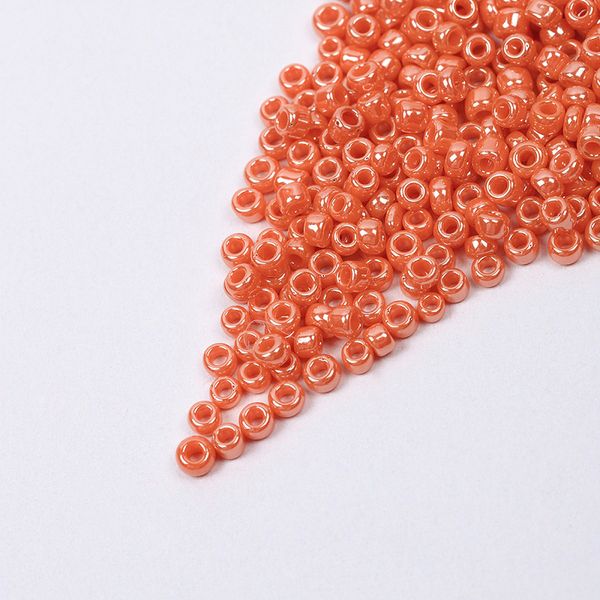 Бисер Magic4Hobby 12/0 (2 мм), 450 г, цв. 130, арт. OL.10/0