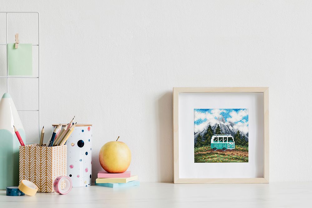 Набор для вышивания нитками Klart, Путешествие на колесах, 10х10 см