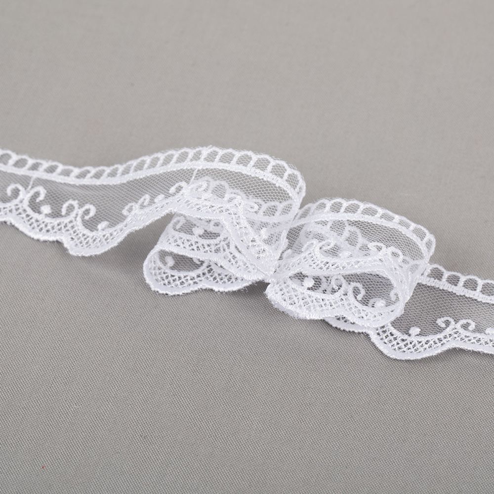 Кружево на сетке 34 мм / 10 м, белый, Gamma GKM-3401