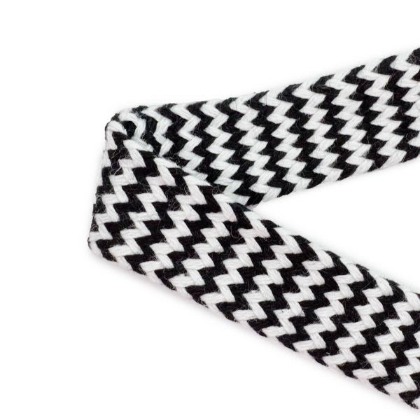 Шнур плоский плетеный х/б ⌀15.0 мм / 75 метров, чер/бел зигзаг, 07-4300/01(02/04)