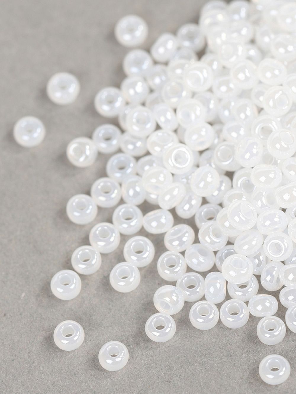 Бисер Preciosa 10/0 (2.3 мм), 50 г (10х5 г), цв. 57102