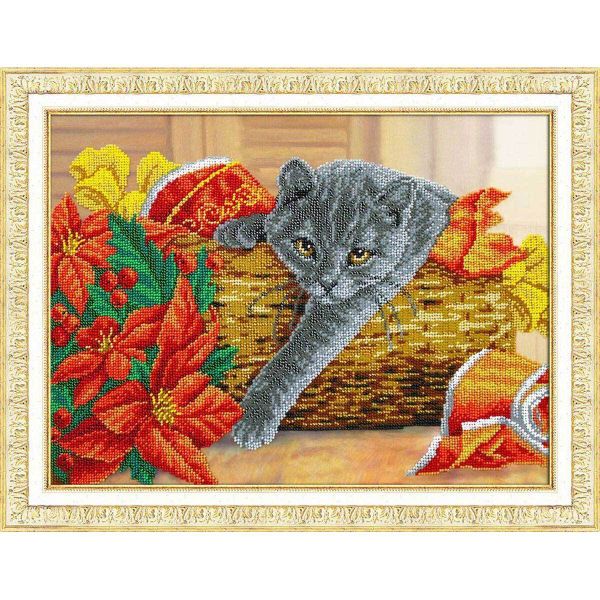 Набор для вышивания бисером Паутинка, Рождественский котик 38х28 см, 615476